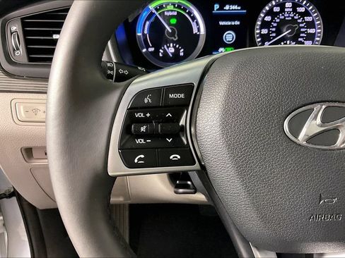 Used 2019 Hyundai Sonata Limited w/ Ultimate Package 02 FWD image 10
