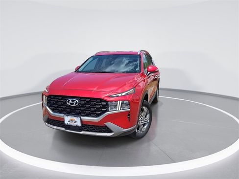 Used 2023 Hyundai Santa Fe SEL image 3