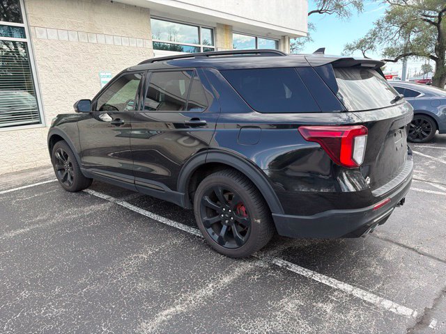 Used 2023 Ford Explorer ST w/ Technology Package AWD/4WD image 3