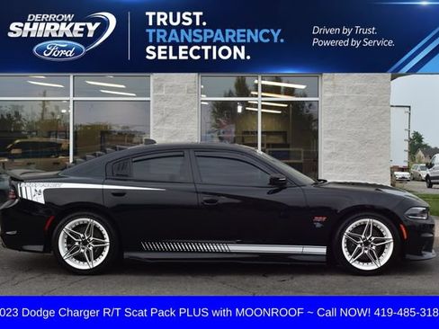 Used 2023 Dodge Charger Scat Pack w/ Plus Group RWD image 3