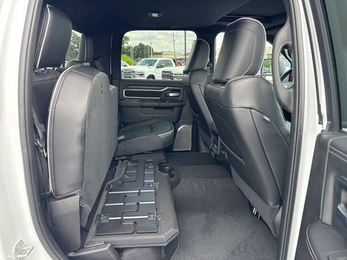 New 2026 RAM 2500 Laramie AWD/4WD image 20