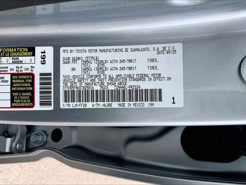 Used 2025 Toyota Tacoma SR5 image 34