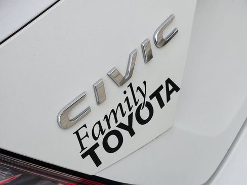 Used 2021 Honda Civic EX-L image 7