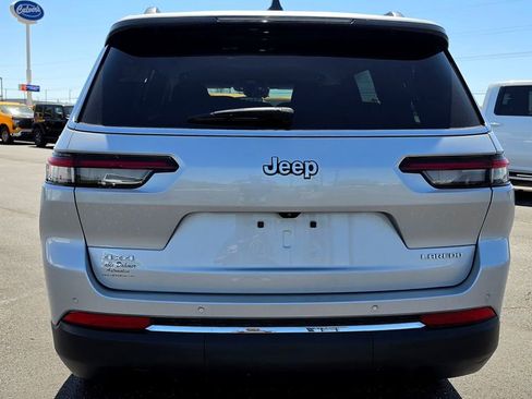 Used 2024 Jeep Grand Cherokee L Laredo AWD/4WD image 5