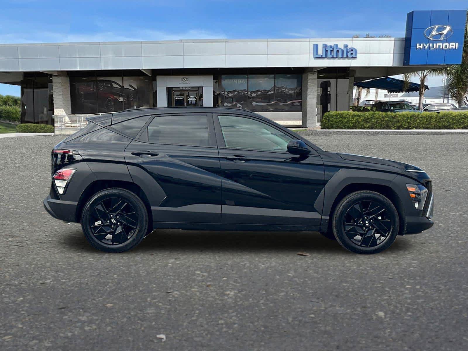 Used 2026 Hyundai Kona SEL Sport FWD image 9