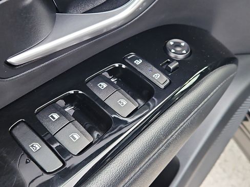 Used 2023 Hyundai Santa Cruz Limited w/ Cargo Package image 23