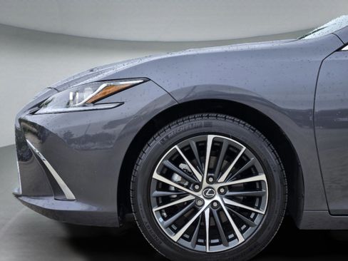 Certified 2022 Lexus ES 350 w/ Premium Package FWD image 39