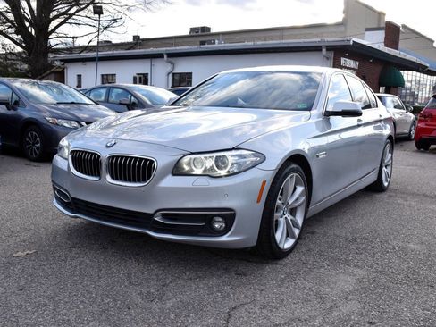 Used 2016 BMW 535i Sedan image 2