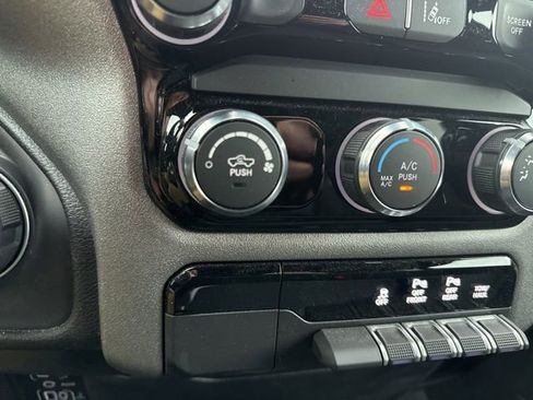 Used 2025 RAM 1500 Tradesman w/ Night Edition AWD/4WD image 13