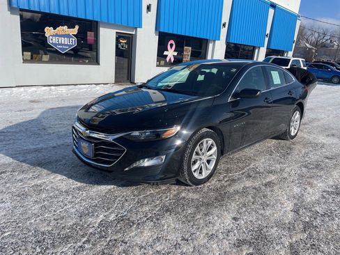 Used 2024 Chevrolet Malibu LT image 1