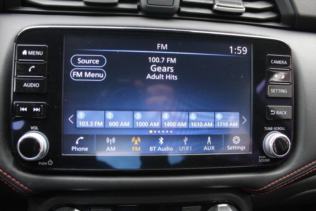 Used 2023 Nissan Versa SR w/ Trunk Package FWD image 12