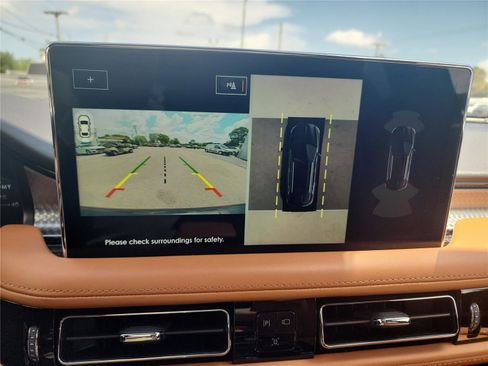 Used 2023 Lincoln Nautilus Black Label image 35