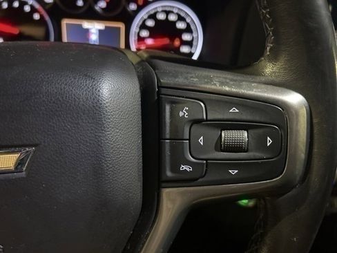 Used 2021 Chevrolet Silverado 1500 LT image 12