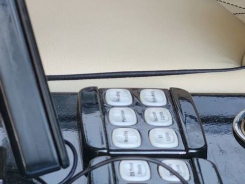 Used 2015 Mercedes-Benz Sprinter 2500 image 9