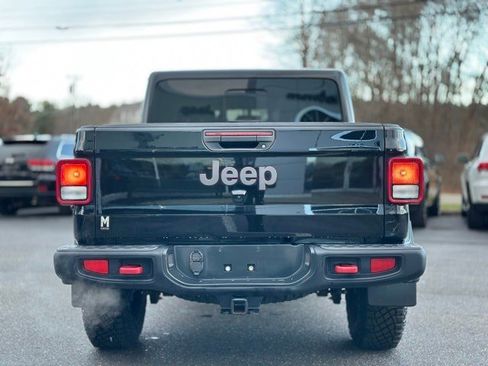 Used 2022 Jeep Gladiator Rubicon image 5