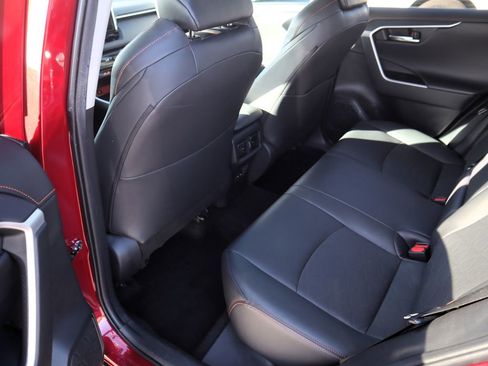 Used 2024 Toyota RAV4 Adventure image 10