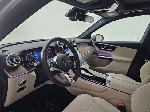 Certified 2025 Mercedes-Benz GLC 300 GLC 300 image 7