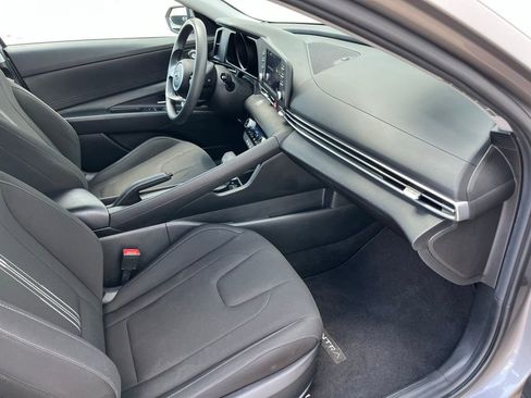 Used 2023 Hyundai Elantra SEL FWD image 26