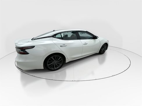 Used 2019 Nissan Maxima Platinum w/ Reserve Package image 8