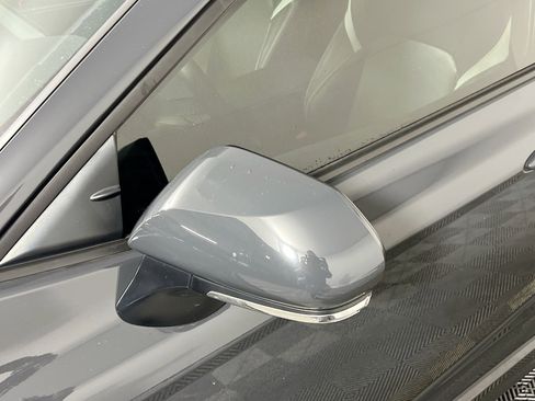 Used 2025 Toyota Camry SE w/ Multimedia Upgrade Package image 13