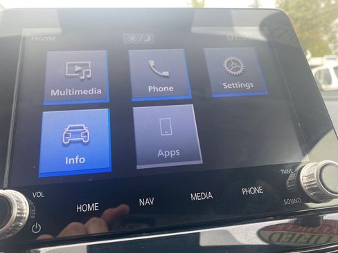 Used 2022 Mitsubishi Eclipse Cross LE image 25