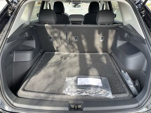 New 2026 Volkswagen Tiguan S FWD image 9