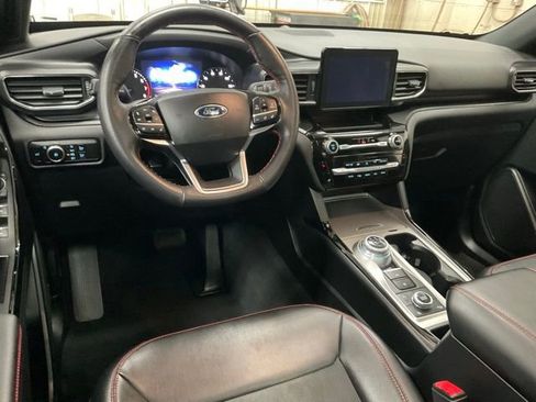 Used 2023 Ford Explorer ST-Line w/ Class IV Trailer Tow Package image 8