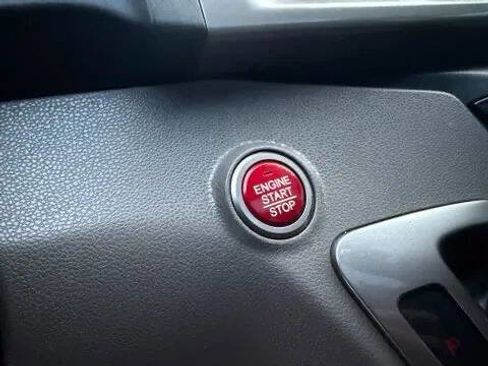 Used 2016 Honda Odyssey EX-L image 35