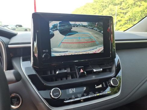 Used 2024 Toyota Corolla XSE FWD image 19