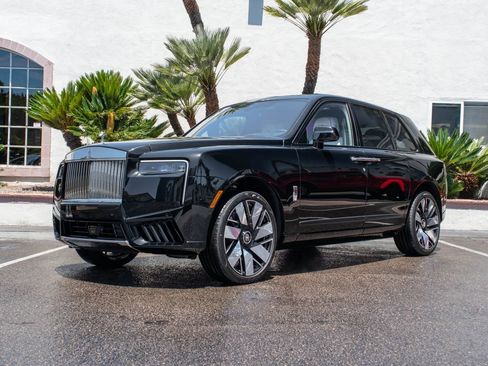 New 2026 Rolls-Royce Cullinan AWD/4WD image 43