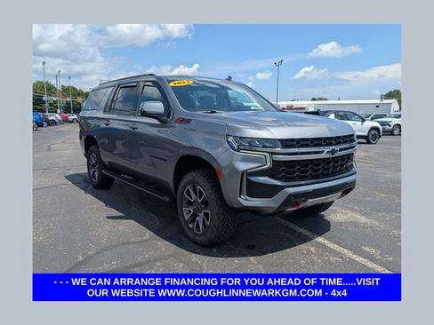 Used 2022 Chevrolet Suburban Z71 w/ Luxury Package AWD/4WD image 1