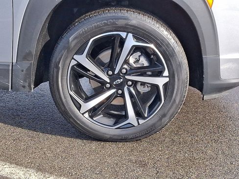 Used 2023 Chevrolet TrailBlazer RS image 27