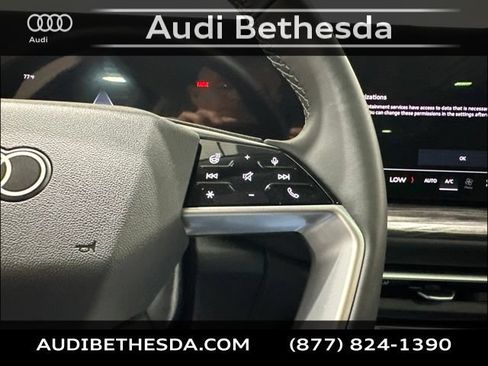 Certified 2025 Audi Q5 Premium AWD/4WD image 18