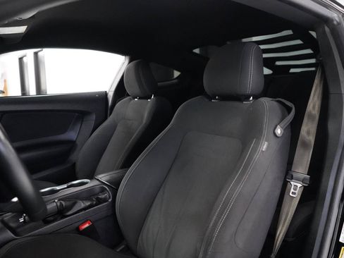 Used 2020 Ford Mustang Coupe RWD image 16
