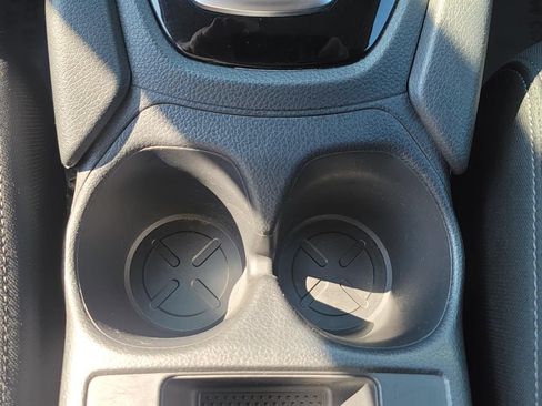 Used 2019 Nissan Rogue S AWD/4WD image 24