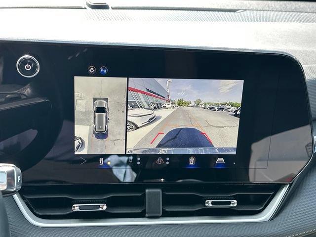 Used 2025 Chevrolet Equinox LT w/ Convenience Package II AWD/4WD image 25