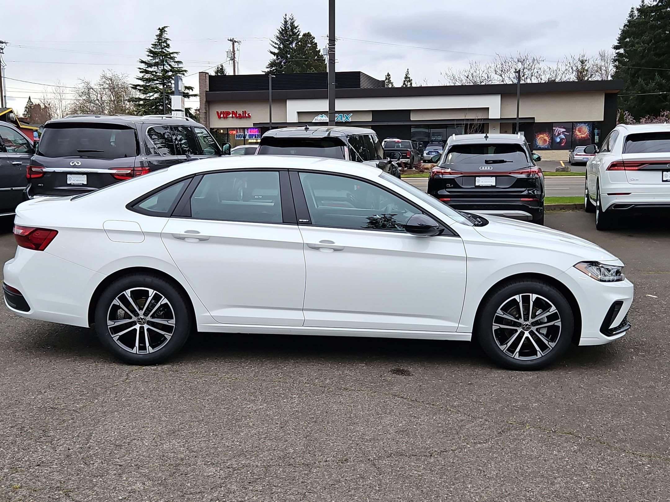 New 2026 Volkswagen Jetta Sport FWD image 4