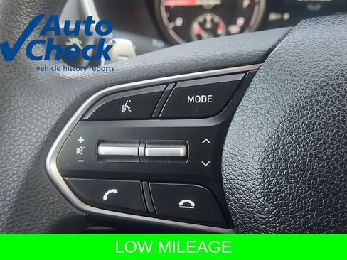 Used 2022 Hyundai Santa Fe SE AWD/4WD image 16