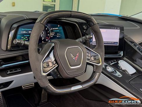 Used 2024 Chevrolet Corvette Z06 RWD image 12