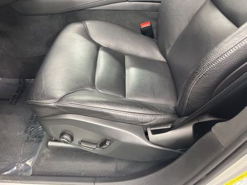 Used 2018 Volvo XC90 T5 Momentum w/ Convenience Package image 13