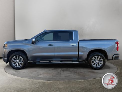Used 2020 Chevrolet Silverado 1500 High Country w/ Z71 Off-Road Package AWD/4WD image 4