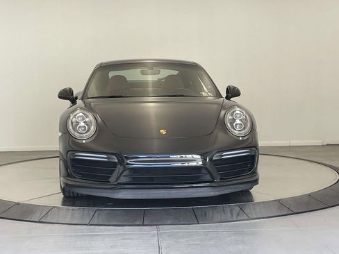 Used 2017 Porsche 911 Turbo image 10