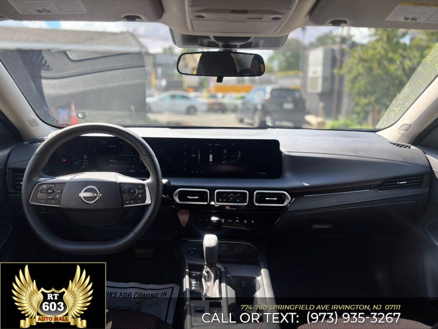 Used 2026 Nissan Sentra SR w/ Floor Mat Package FWD image 12