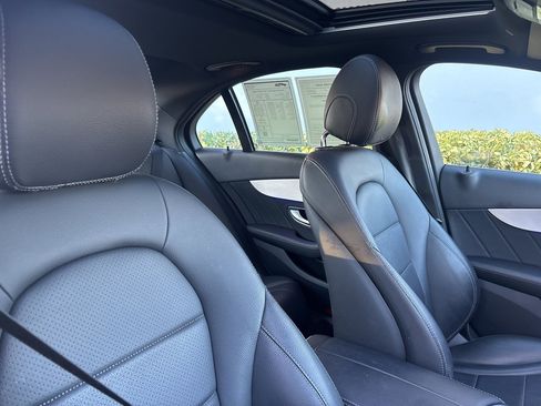 Used 2020 Mercedes-Benz C 300 4MATIC Sedan image 15