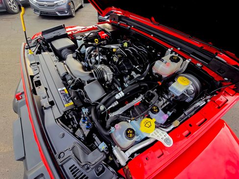 Used 2022 Jeep Wrangler Rubicon w/ Safety Group image 37