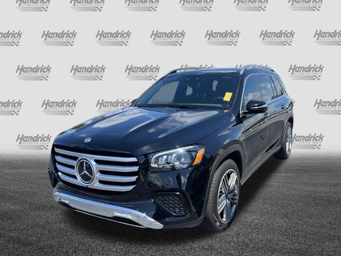 Certified 2025 Mercedes-Benz GLS 450 4MATIC image 5