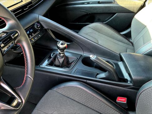 Used 2021 Hyundai Elantra N Line FWD image 17