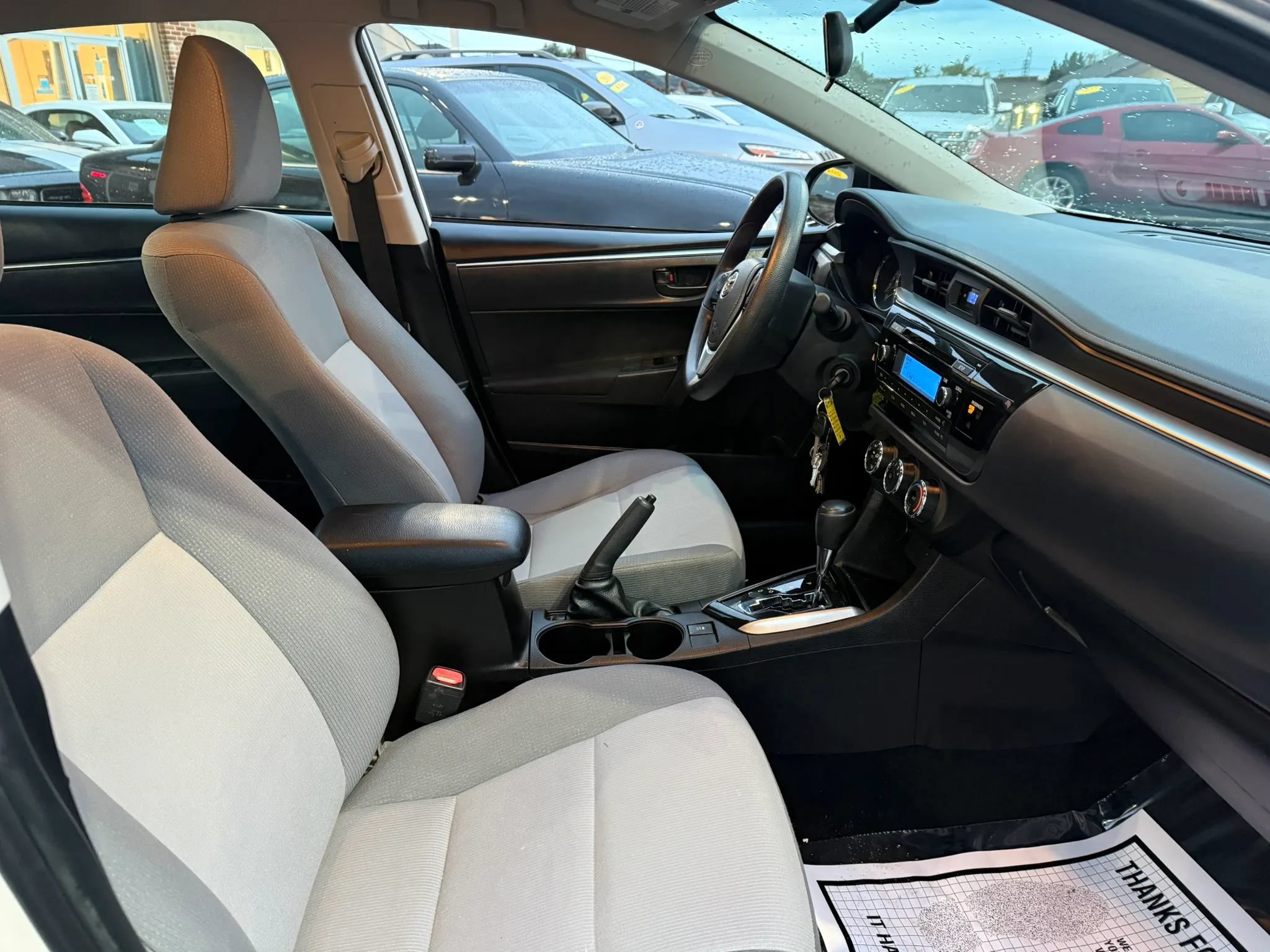 Used 2015 Toyota Corolla L FWD image 15