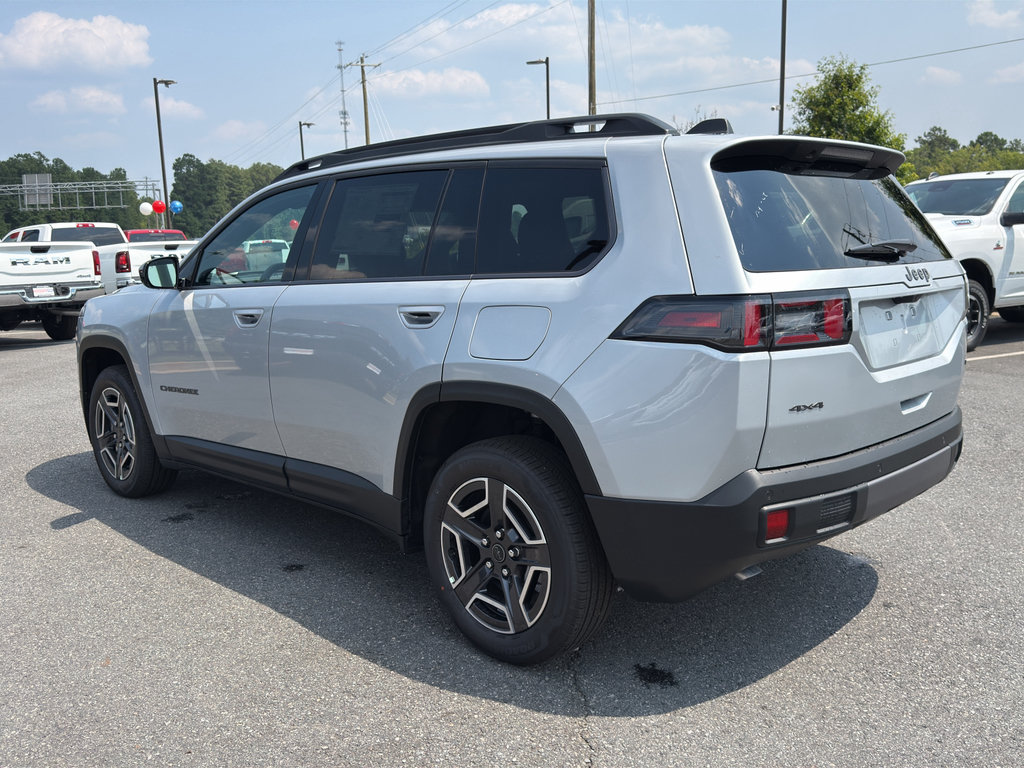 New 2026 Jeep Cherokee Laredo AWD/4WD image 7