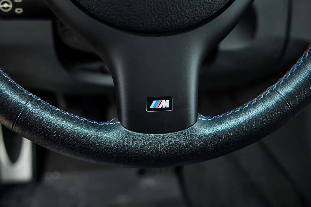 Used 2002 BMW M5 RWD image 43